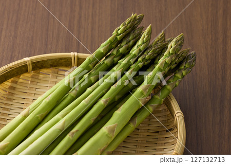 アスパラガス 127132713