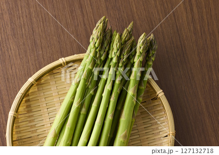 アスパラガス 127132718