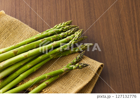 アスパラガス 127132776