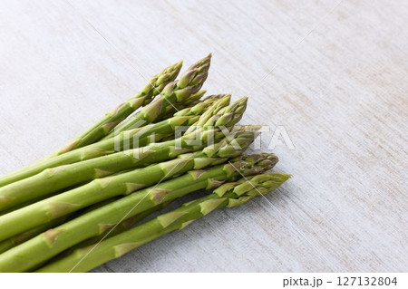 アスパラガス 127132804