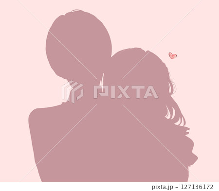 寄り添う女性と引き美味の男性　シルエット 127136172
