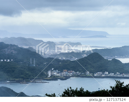 台湾 新北市・基隆市北部のリアス式海岸 / New Taipei, Taiwan 台湾 新北市・基隆市北部のリアス式海岸 / New Taipei, Taiwan 127137524