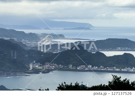 台湾　新北市・基隆市の入り組んだ海岸線 / New Taipei, Taiwan 127137526