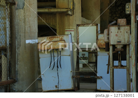 兵庫県朝来市　神子畑選鉱場　シックナー内の機械類 127138001