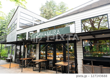 ベーカリー&レストラン沢村旧軽井沢　テラス席　長野県北佐久郡軽井沢町 127143688