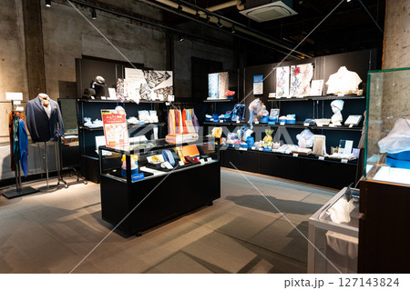 富岡製糸場 富岡シルクプレミアムコレクションの洗練された商品 群馬県富岡市富岡 富岡製糸場 富岡シルクプレミアムコレクションの洗練された商品 群馬県富岡市富岡 127143824
