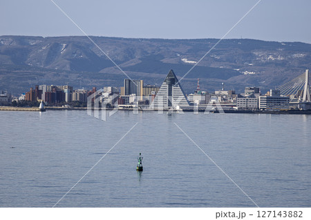海上から見る青森市街24 海上から見る青森市街24 127143882