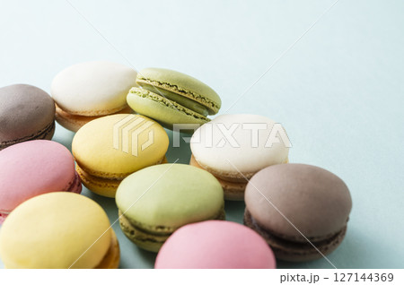 カラフルなマカロン カラフルなマカロン 127144369