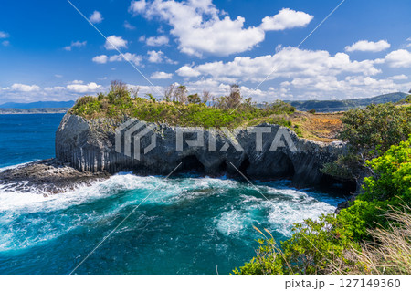 《佐賀県》七ツ釜・玄海国定公園 127149360