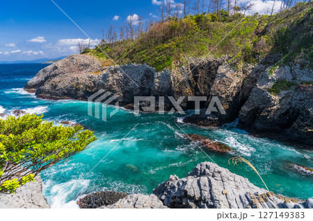 《佐賀県》七ツ釜・玄海国定公園 127149383