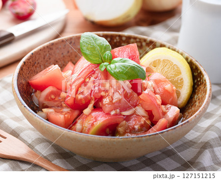 トマトと新玉ねぎの和風マリネ （ トマトのマリネ ） 127151215