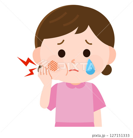 虫歯になって頬が腫れる女の子　イラスト 127151333