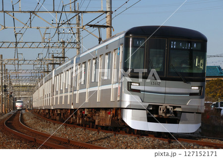 ［H］東京地下鉄日比谷線13000系電車（東武日光線直通） 127152171