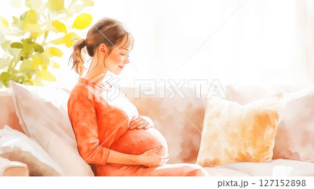 家で過ごす妊婦の女性 127152898