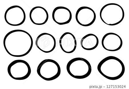手描きの円のバリエーション、太いサインペンで描いた線 手描きの円のバリエーション、太いサインペンで描いた線 127153024