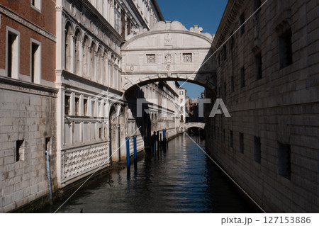 The Ponte dei Sospiri, Bridge of Sighs, an iconic Venetian landmark The Ponte dei Sospiri, Bridge of Sighs, an iconic Venetian landmark 127153886