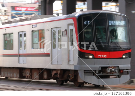 ［TS］東武スカイツリーライン／東武伊勢崎線70090系（東京メトロ日比谷線直通） 127161396
