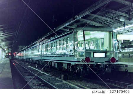 名古屋駅に停車するユーロラーナー 127170405