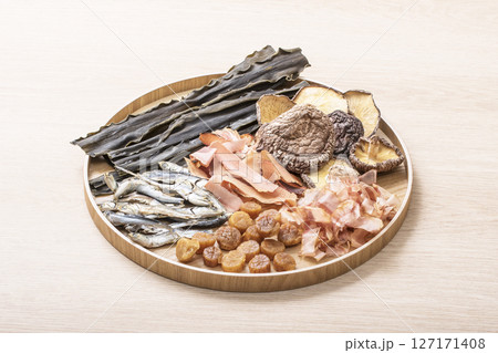 出汁の素になる食材 出汁食材いろいろ 水産加工品 海産物類 だしを摂る材料 健康食品 出汁の素になる食材 出汁食材いろいろ 水産加工品 海産物類 だしを摂る材料 健康食品 127171408