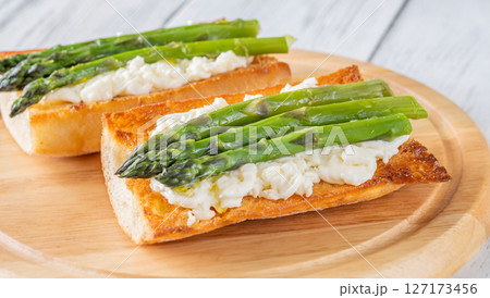 Ciabatta Sandwiches With Stracciatella And Asparagus Drizzled In Olive Oil Ciabatta Sandwiches With Stracciatella And Asparagus Drizzled In Olive Oil 127173456