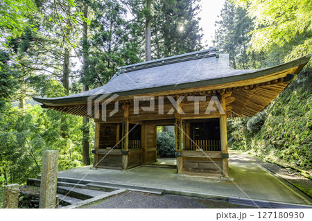 四国八十八箇所60番　横峰寺　山門　愛媛県西条市 127180930