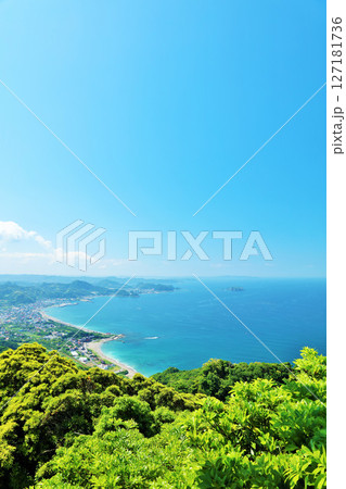 千葉県 青空と青い海の房総半島(鋸山からの展望) 千葉県 青空と青い海の房総半島(鋸山からの展望) 127181736