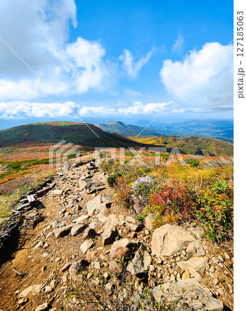 秋の栗駒山登山（栗駒山～秣岳） 127185063