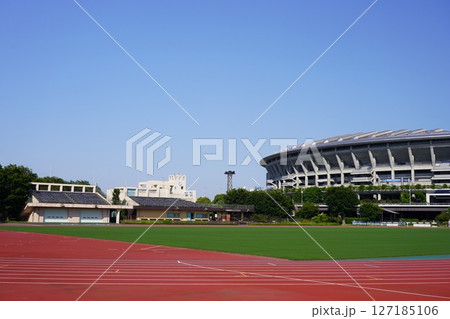 横浜国際総合競技場 サブトラック 127185106