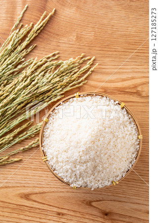 米と稲穂 127185273