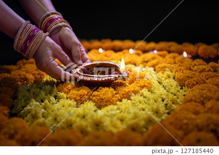 Diwali Traditions and Celebrations Around the World. Diwali Traditions and Celebrations Around the World. 127185440