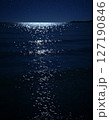 綺麗な夜の海① 127190846