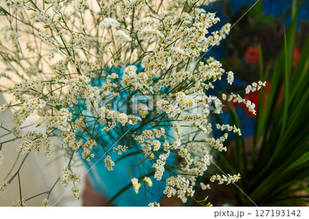 カスミソウの花束を カスミソウの花束を 127193142