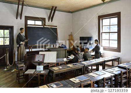 旧見付学校 127193359