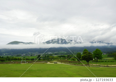 雨上がりの阿蘇山 雨上がりの阿蘇山 127193633