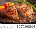 ハンバーグステーキ 127196206