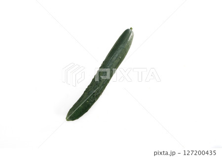 新鮮なきゅうり 127200435
