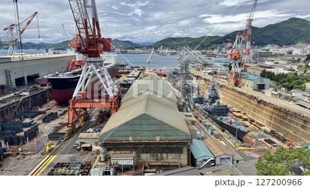 呉港 海上自衛隊 護衛艦 工場 ドッグ 呉港 海上自衛隊 護衛艦 工場 ドッグ 127200966