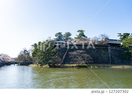 島根県 国宝松江城の風景 島根県 国宝松江城の風景 127207302