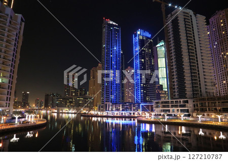 Dubai Marina, United Arab Emirates 127210787