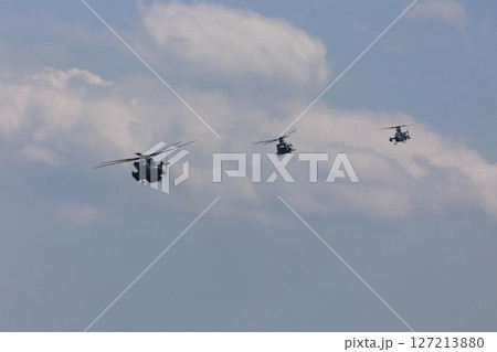 3機のヘリ アメリカ軍 3機のヘリ アメリカ軍 127213880