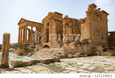 View of Capitolium Temples in archeological site of Sufetula View of Capitolium Temples in archeological site of Sufetula 127219001