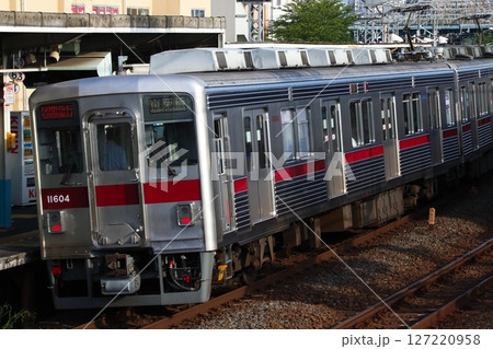 ［TN］東武日光線10000系電車（区間急行：浅草⇔南栗橋） 127220958