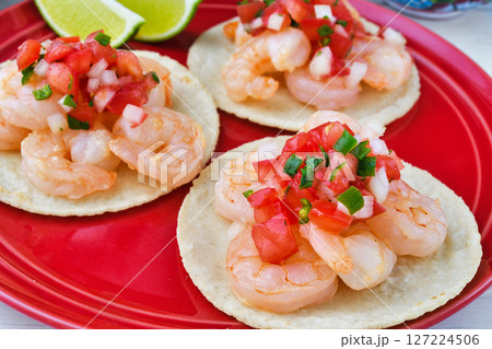 海老のタコス Shrimp tacos (Tacos de camarón) 127224506