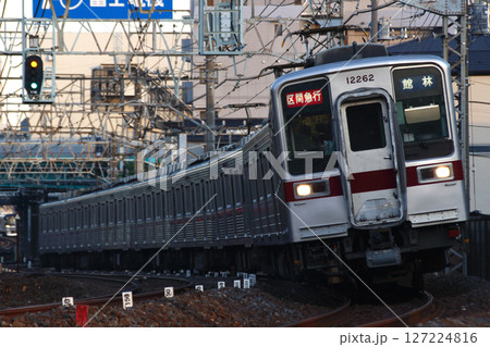 ［TI］東武伊勢崎線10050系電車（区間急行：浅草⇔館林） 127224816
