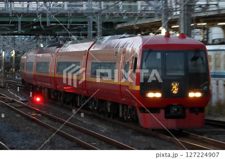 東武線直通特急：特急きぬがわ号（253系1000番台） 127224907