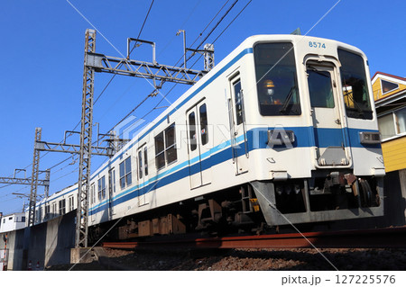 ［TS］東武大師線8000系電車（ワンマン運転：西新井⇔大師前） 127225576