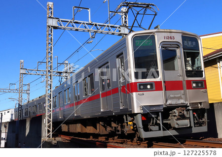 ［TS］東武大師線10050系電車（ワンマン運転：西新井⇔大師前） 127225578