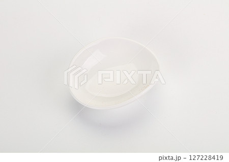 Empty gravy pot for sauce Empty gravy pot for sauce 127228419