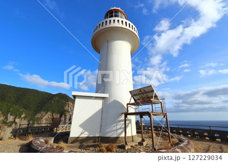 五島列島福江島の大瀬崎灯台（長崎県五島市） 127229034