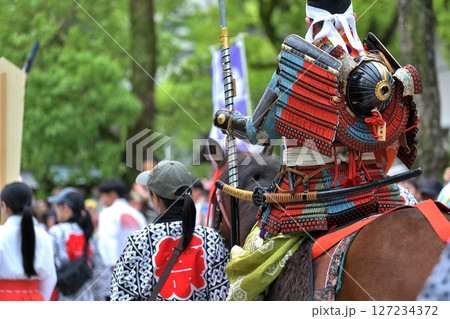 楠公行列 騎馬武者 神戸湊川神社の御神幸 楠公行列 騎馬武者 神戸湊川神社の御神幸 127234372